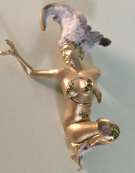 Gold surface with matuar by jeweler Oleg Sazhnev Kiev
